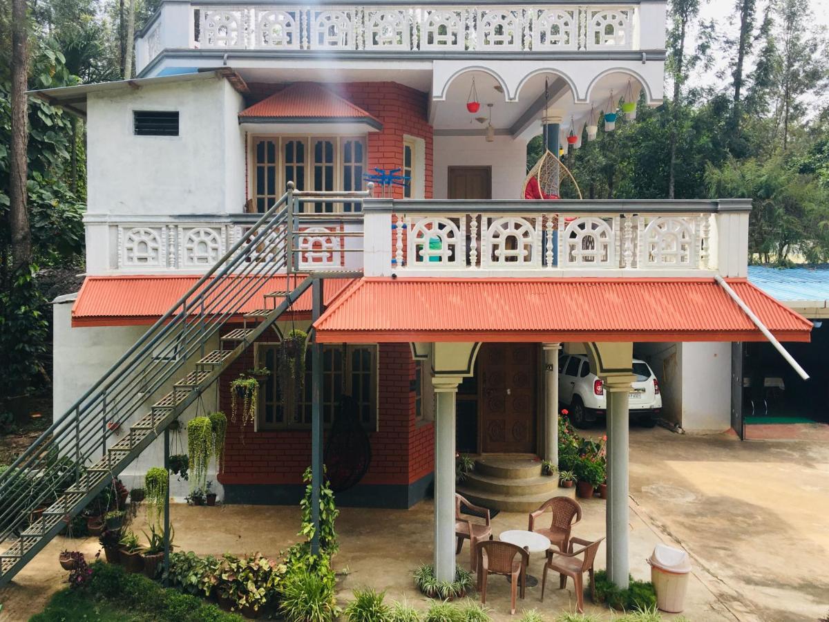 Bluebell Homestay Chikmagalūr Εξωτερικό φωτογραφία